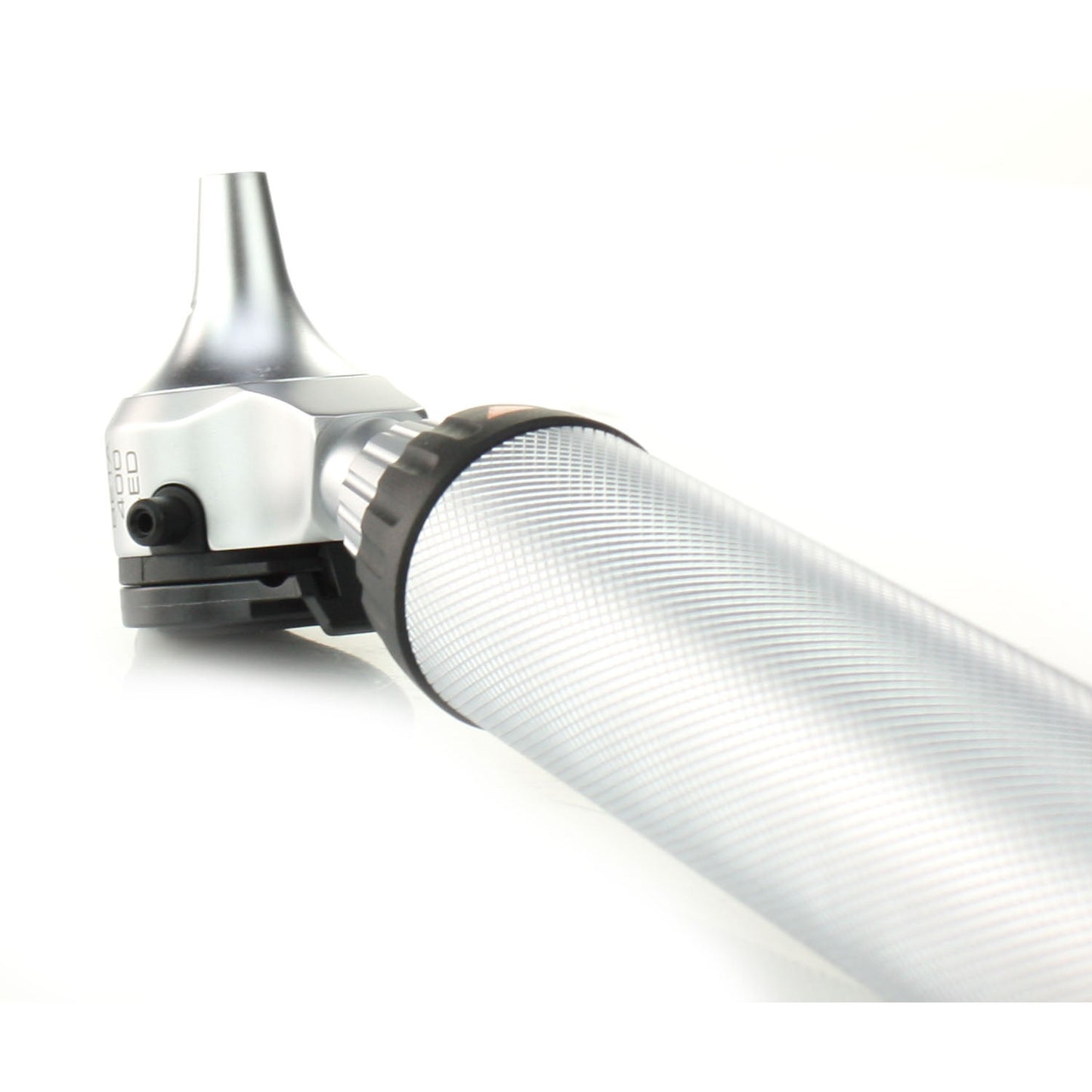 Otoscópio de fibra óptica HEINE BETA 400 LED com cabo e cabo USB recarregáveis