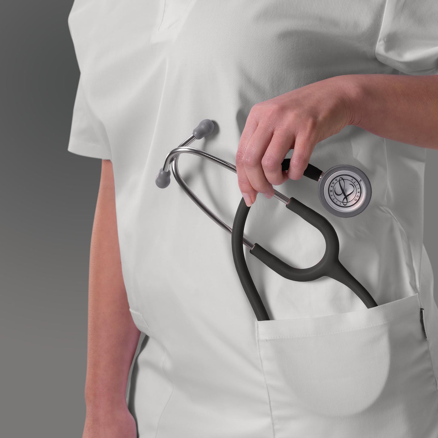 Littmann® Classic III™ Stethoscope, 5620C, Stainless Steel Chestpiece with 27" Black Satin Finish Tube for Added Comfort, Flexibility and Cleanability