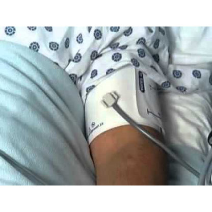 Welch Allyn DuraShock DS54 Sada pro cvičení s krevním tlakem pro rodiny se středními, velkými a dětskými manžetami