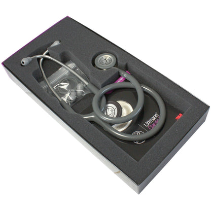 Fonendoscopio para monitorización 3M™ Littmann® Classic III™, tubo gris, 68,5 cm, 5621