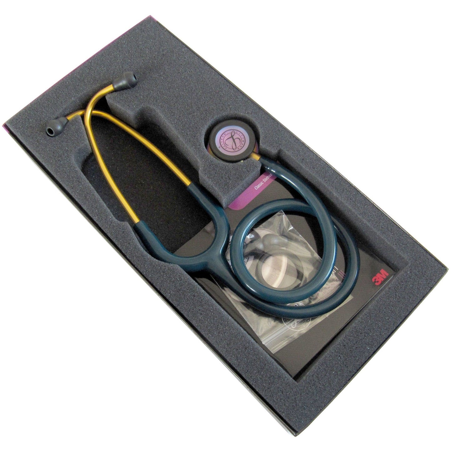 Fonendoscopio para monitorización 3M™ Littmann® Classic III™, acabado en arcoíris, tubo azul Caribe, 68,5 cm, 5807